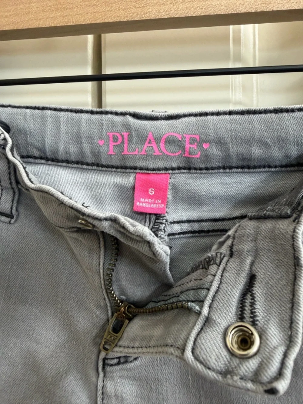 The Children's Place Girls Denim Bermuda Shorts in Gray, Size 6